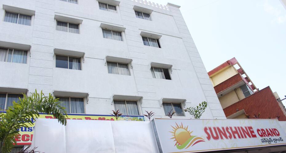 Hotel Sunshine Grand, Hyderabad 1